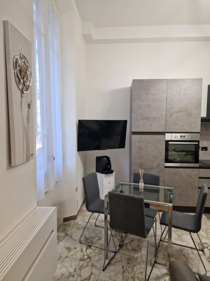 In Pieno Centro Storico Antico Quadrilatero Apartment Bologna Ngoại thất bức ảnh