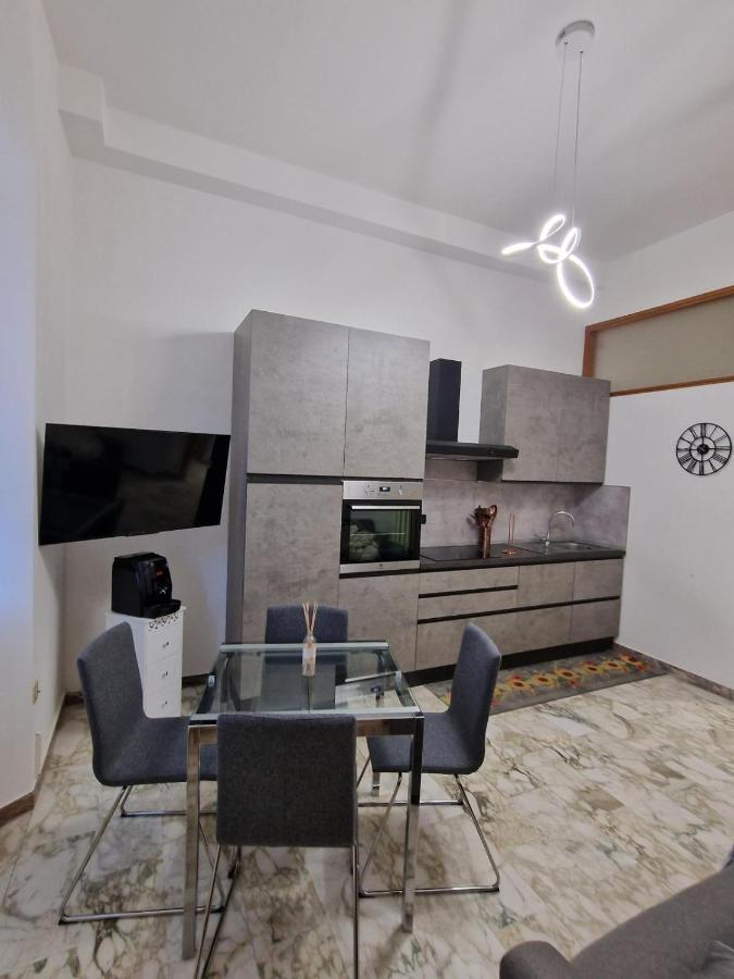 In Pieno Centro Storico Antico Quadrilatero Apartment Bologna Ngoại thất bức ảnh